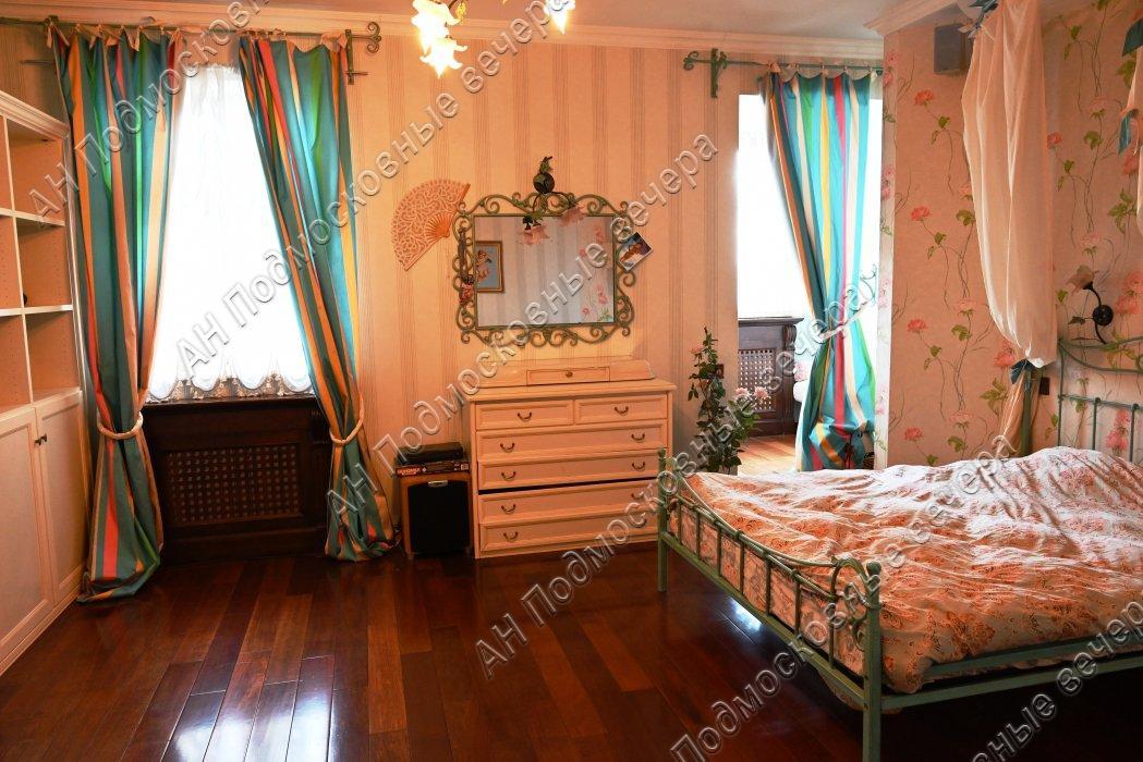 Продам 4-комнатную квартиру в Москве в Западном р-не, 3