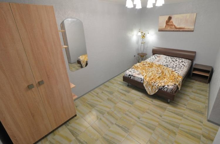 Сдам на сутки 3-комнатную квартиру в Воронеже в Центральном р-не, Плехановская улица, 22