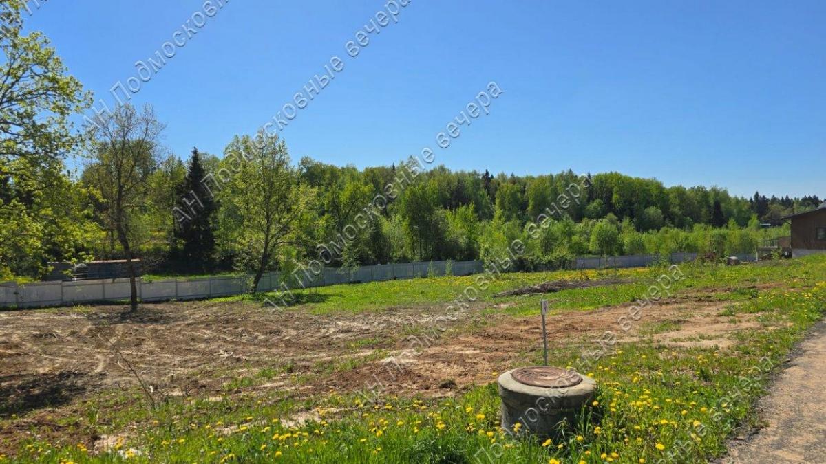 Продам участок в Зорино