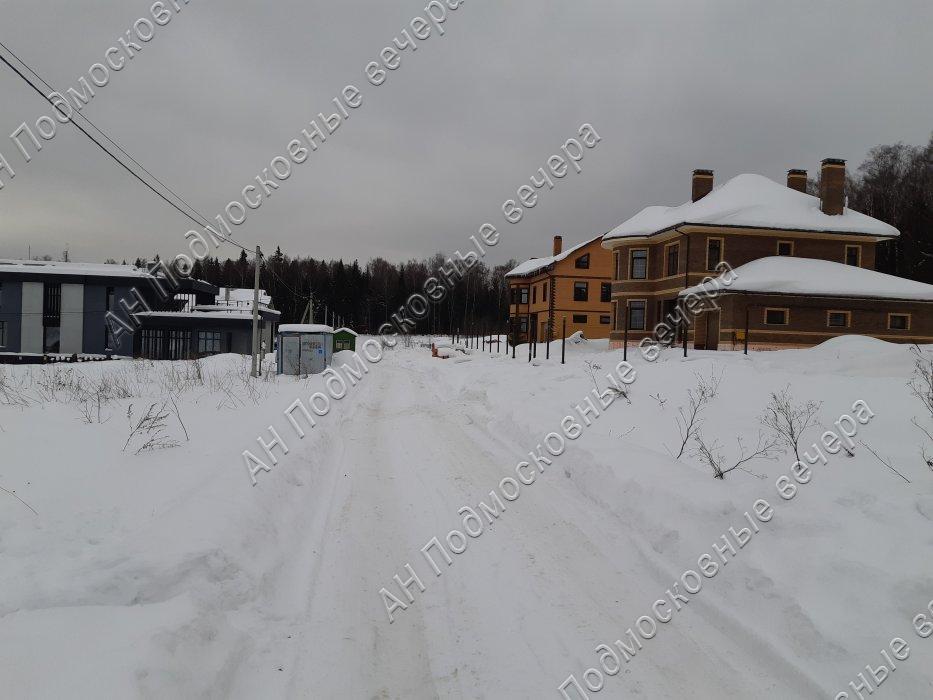 Продам участок в Истринском районе в Матвейково