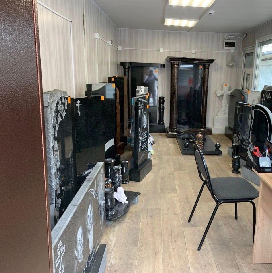 Продам торговое помещение в Воронеже в Коминтерновском р-не, Владимира Невского улица, 483/17