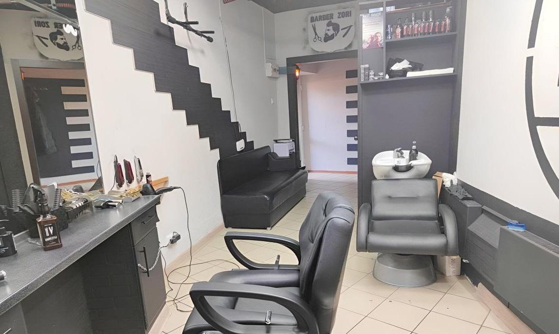 Продам помещение под услуги в Воронеже в Коминтерновском р-не, Республиканская улица, 74а