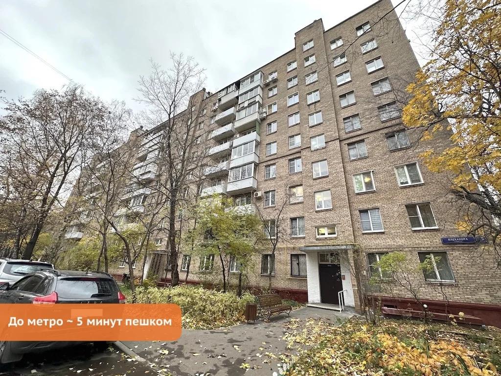 Продам 3-комнатную квартиру в Москве, 3к5