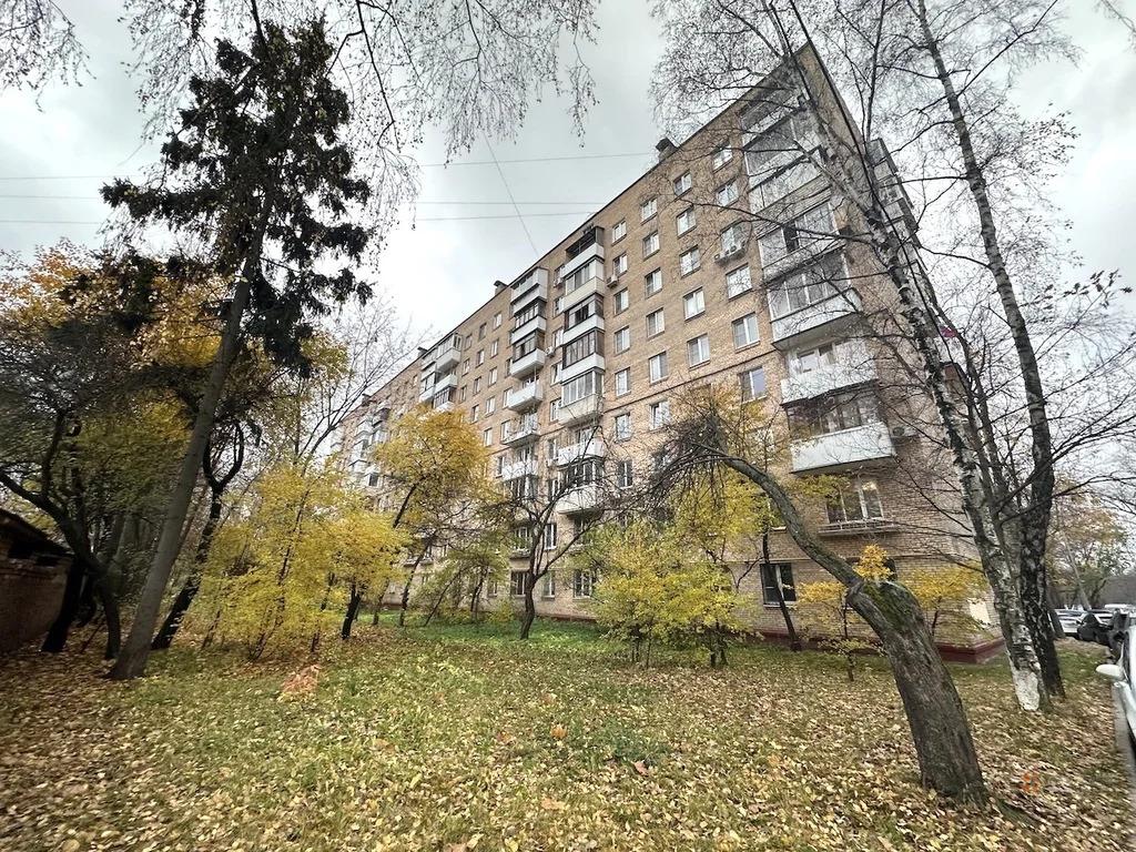 Продам 3-комнатную квартиру в Москве, 3к5
