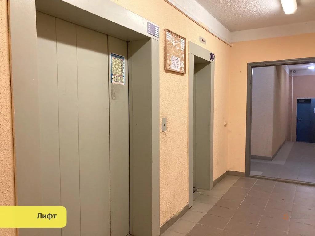 Продам 2-комнатную квартиру в Чехове, 17б