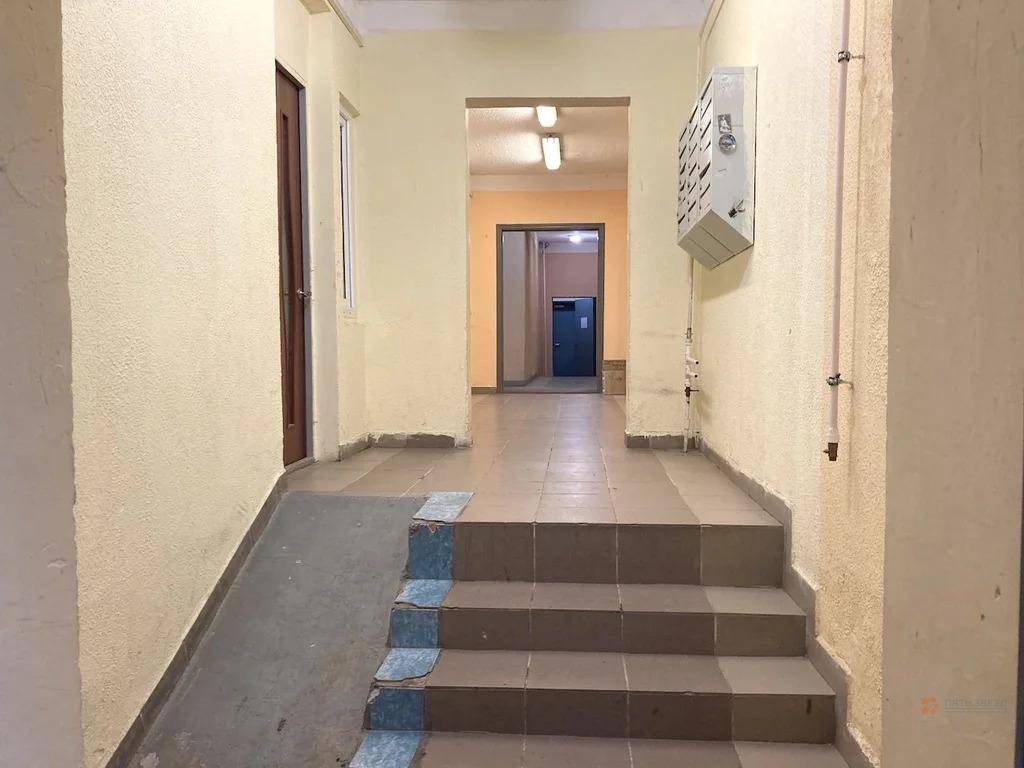 Продам 2-комнатную квартиру в Чехове, 17б