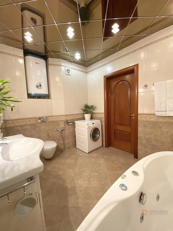 Продам 2-комнатную квартиру в Чехове, 2а