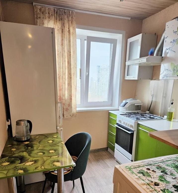 Продам 1-комнатную квартиру в Перми в Свердловском р-не, Громовский, Елькина улица, 2