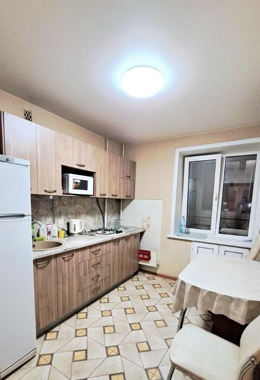 Продам 2-комнатную квартиру в Перми в Кировском р-не, Закамск, Маршала Рыбалко улица, 90