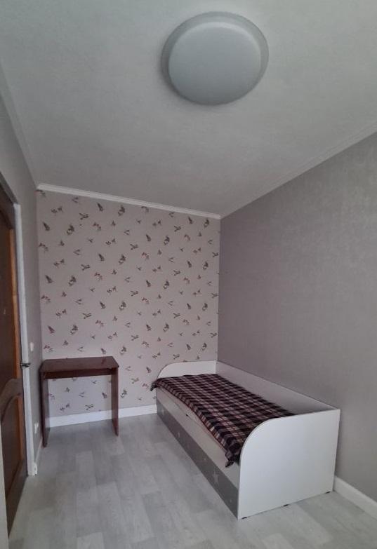 Продам 2-комнатную квартиру в Перми в Дзержинском р-не, Челюскинцев улица, 19