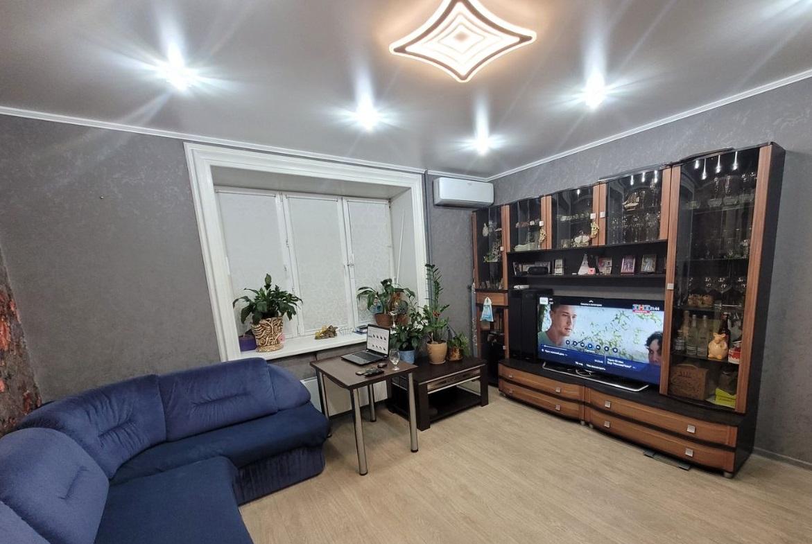 Продам 3-комнатную квартиру в Перми в Индустриальном р-не, Новоплоский, Малая улица, 1