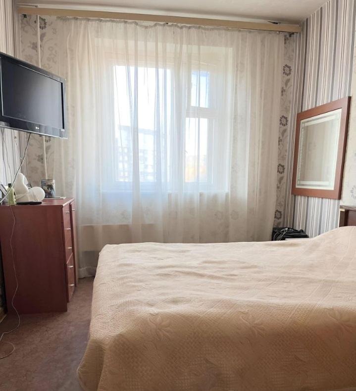 Продам 4-комнатную квартиру в Перми в Мотовилихинском р-не, Садовый, Юрша улица, 56