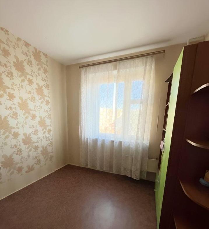 Продам 4-комнатную квартиру в Перми в Мотовилихинском р-не, Садовый, Юрша улица, 56