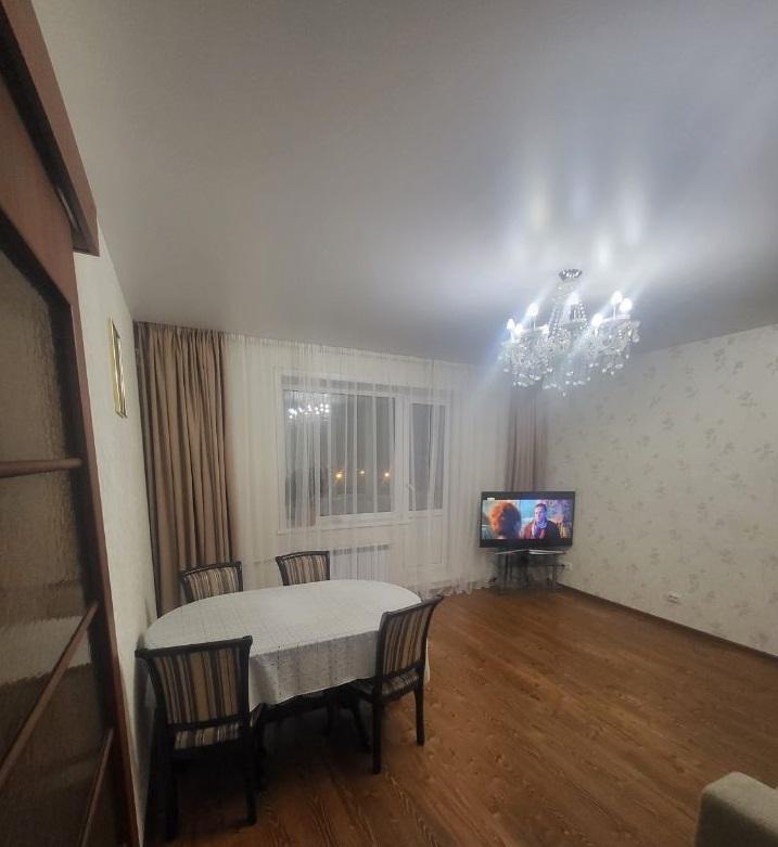 Сдается 3-комнатная квартира в Перми в Индустриальном р-не, Ераничи, Подводников улица, 11б