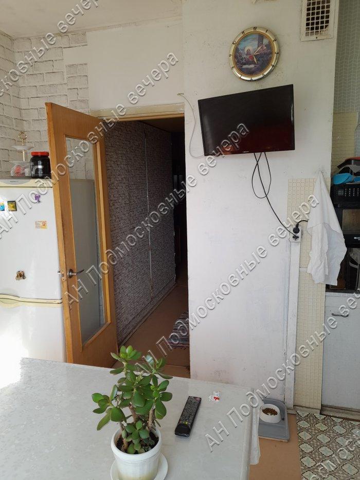 Продам 3-комнатную квартиру в Москве в Юго-Западный р-не, 4к2