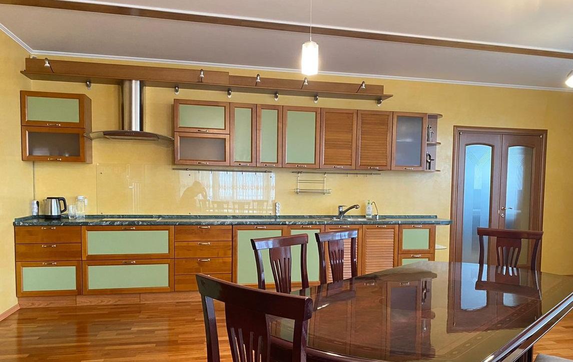 Сдается 4-комнатная квартира в Перми в Ленинском р-не, Пермская улица, 63