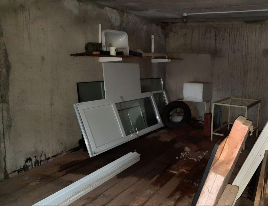 Продам гараж в Перми  в Свердловском р-не, Куйбышева улица, 62б