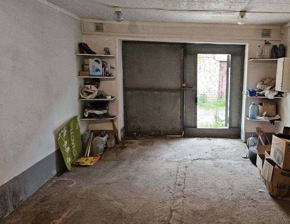 Продам гараж в Перми  в Свердловском р-не, Свердловский, Клары Цеткин улица, 29