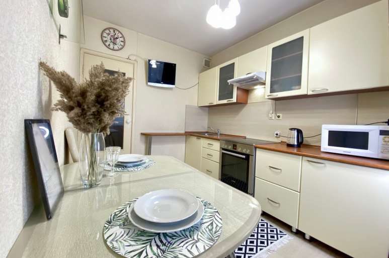 Сдам на сутки 1-комнатную квартиру в Перми в Индустриальном р-не, Космонавтов шоссе, 166