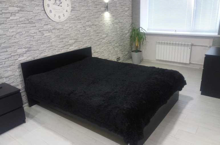 Сдам на сутки 1-комнатную квартиру в Перми в Свердловском р-не, Красноармейская 1-я улица, 46