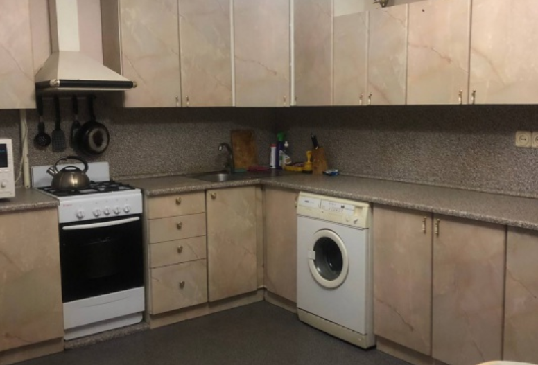 Сдам на сутки 1-комнатную квартиру в Перми в Дзержинском р-не, Блюхера улица, 7а