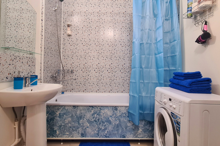 Сдам на сутки 2-комнатную квартиру в Перми в Дзержинском р-не, Герцена улица, 4