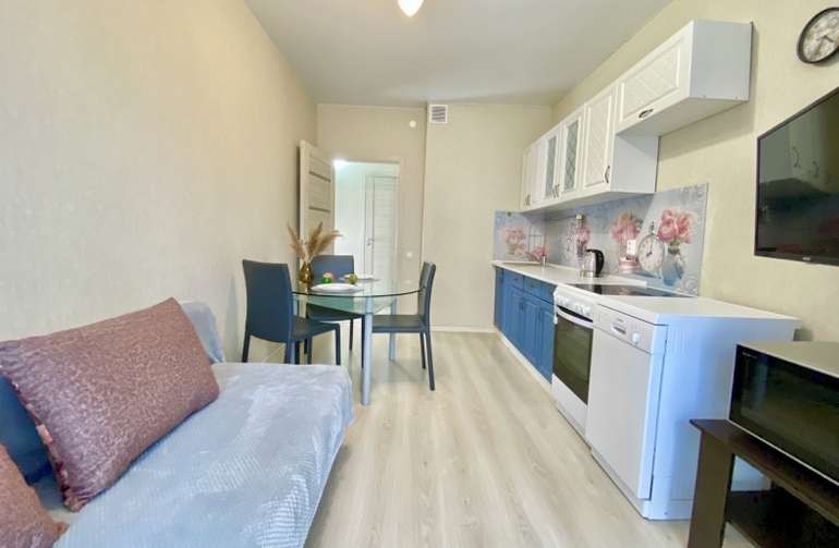 Сдам на сутки 2-комнатную квартиру в Перми в Дзержинском р-не, Плеханова улица, 65