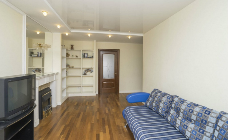 Сдам на сутки 3-комнатную квартиру в Перми в Ленинском р-не, Монастырская улица, 123