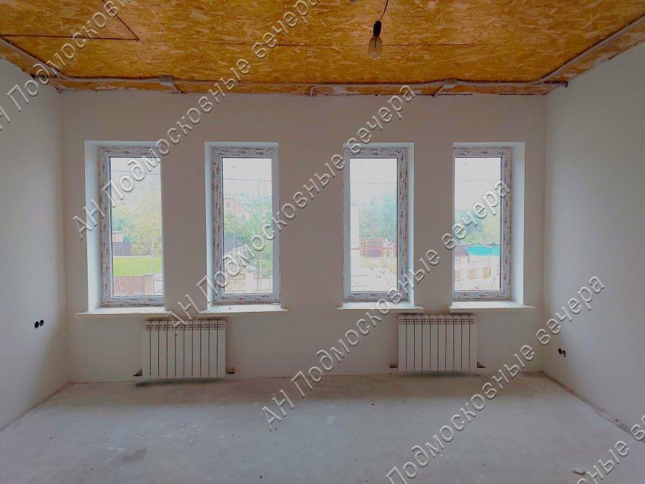 Продам коттедж  в Солнечногорском районе в Лопотово