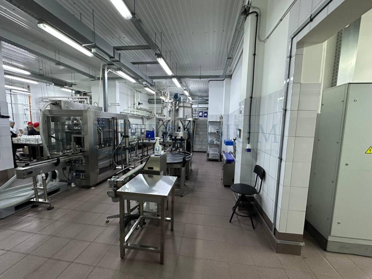 Продам склад, р-н Троицк,кв-л 203,д 6 стр 1