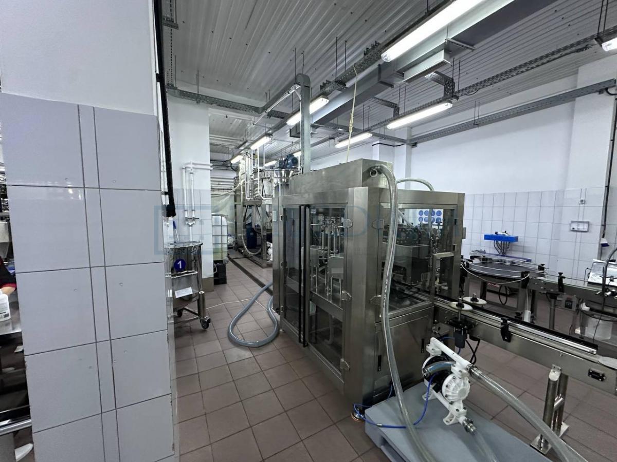 Продам склад, р-н Троицк,кв-л 203,д 6 стр 1