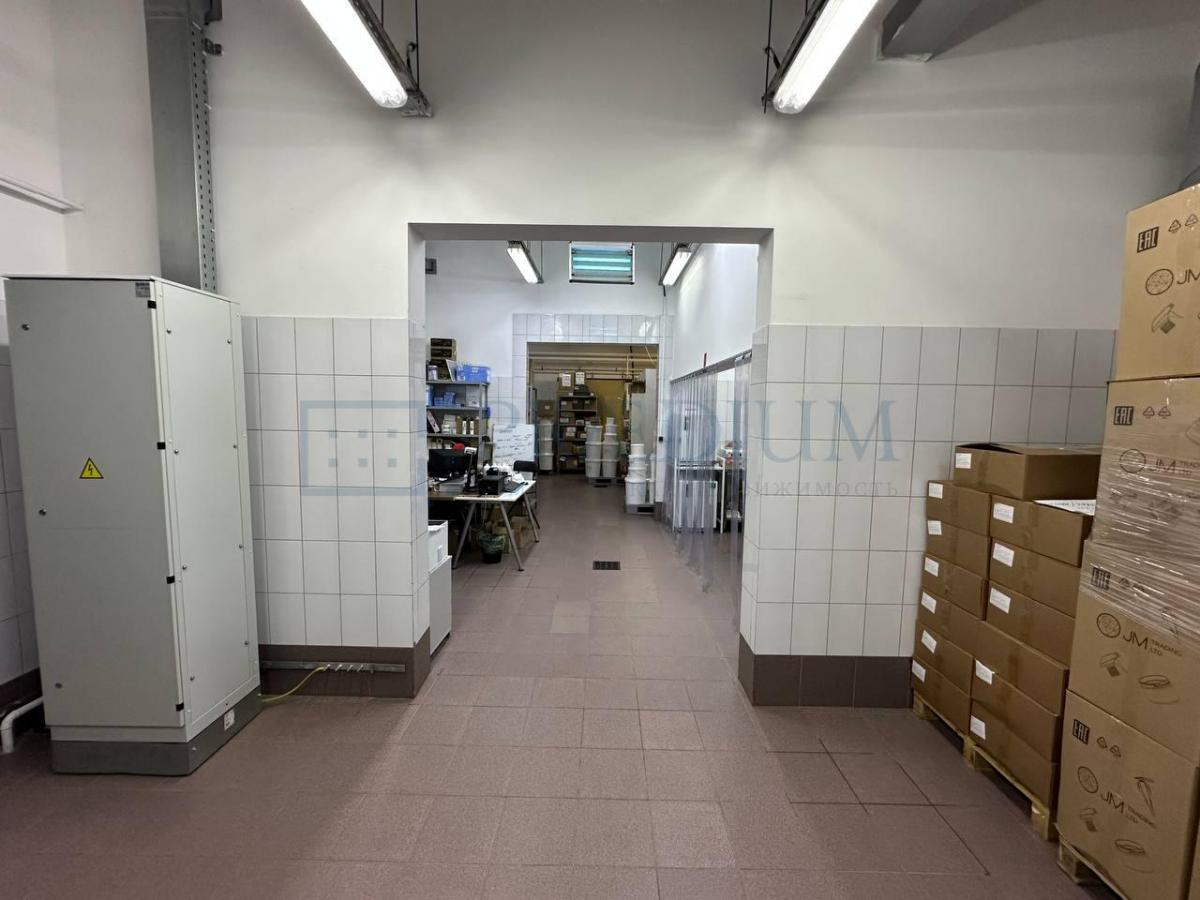 Продам склад, р-н Троицк,кв-л 203,д 6 стр 1