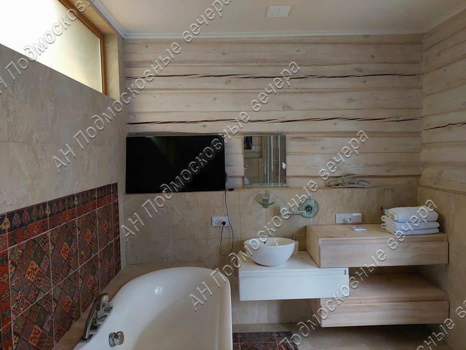 Продам коттедж  в Павловское