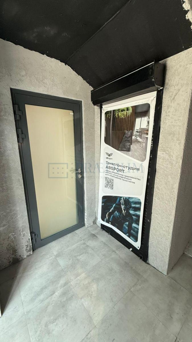 Сдается торговое помещение в Москве, д 18