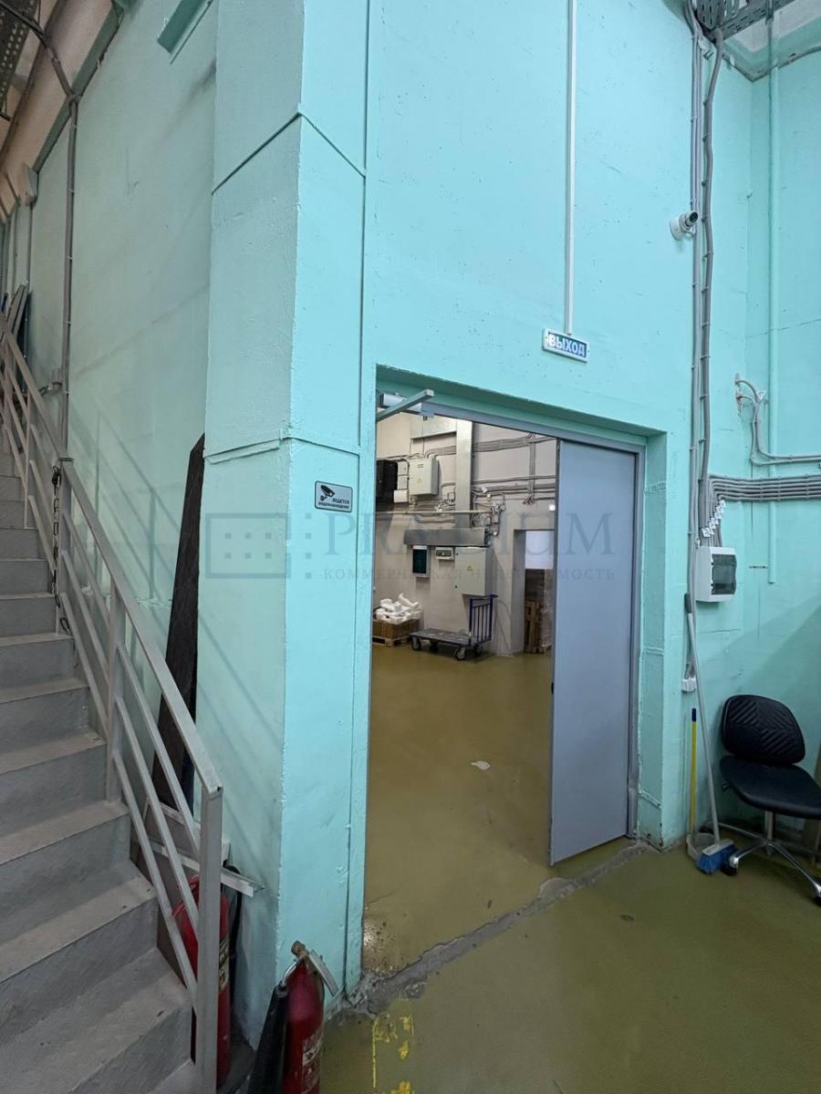 Сдается торговое помещение в Москве, д 21 к 3