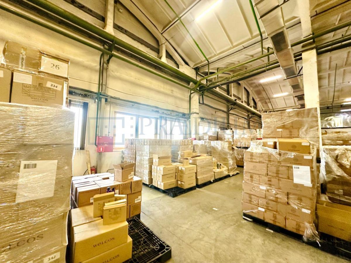 Сдается склад в Москве, д 37 стр 1