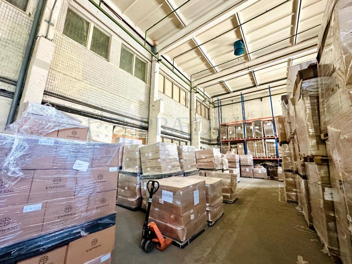 Сдается склад в Москве, д 37 стр 1