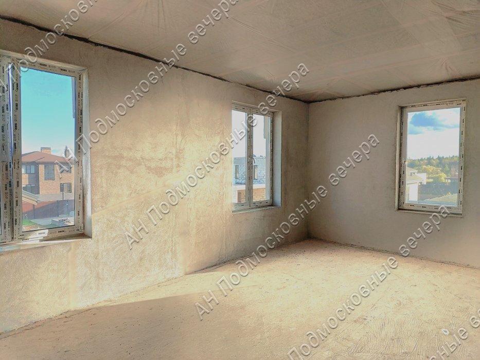 Продам коттедж  в Красногорском районе в Нефедьево