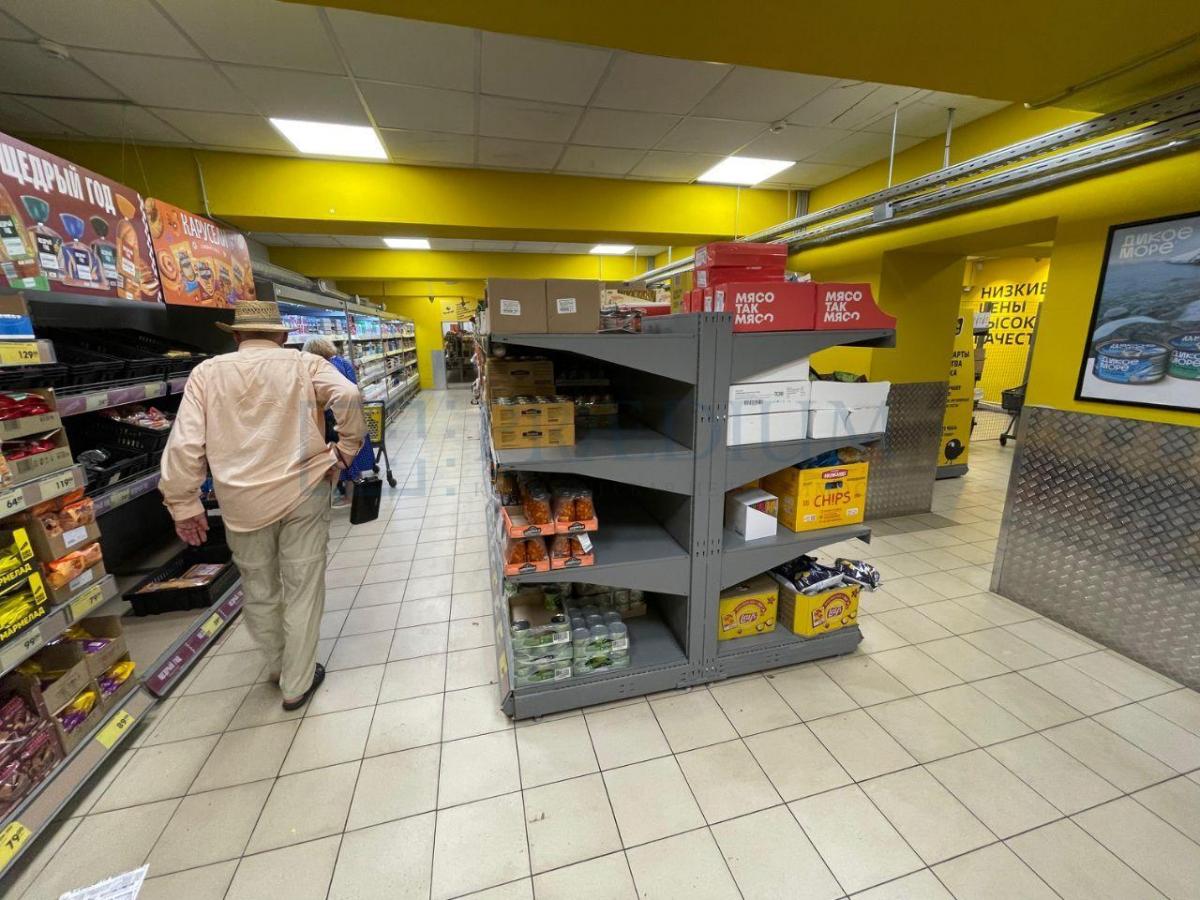 Продам торговое помещение в Москве, д 14