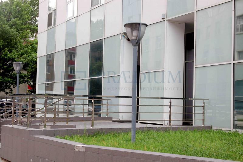 Продам торговое помещение в Москве, д 1