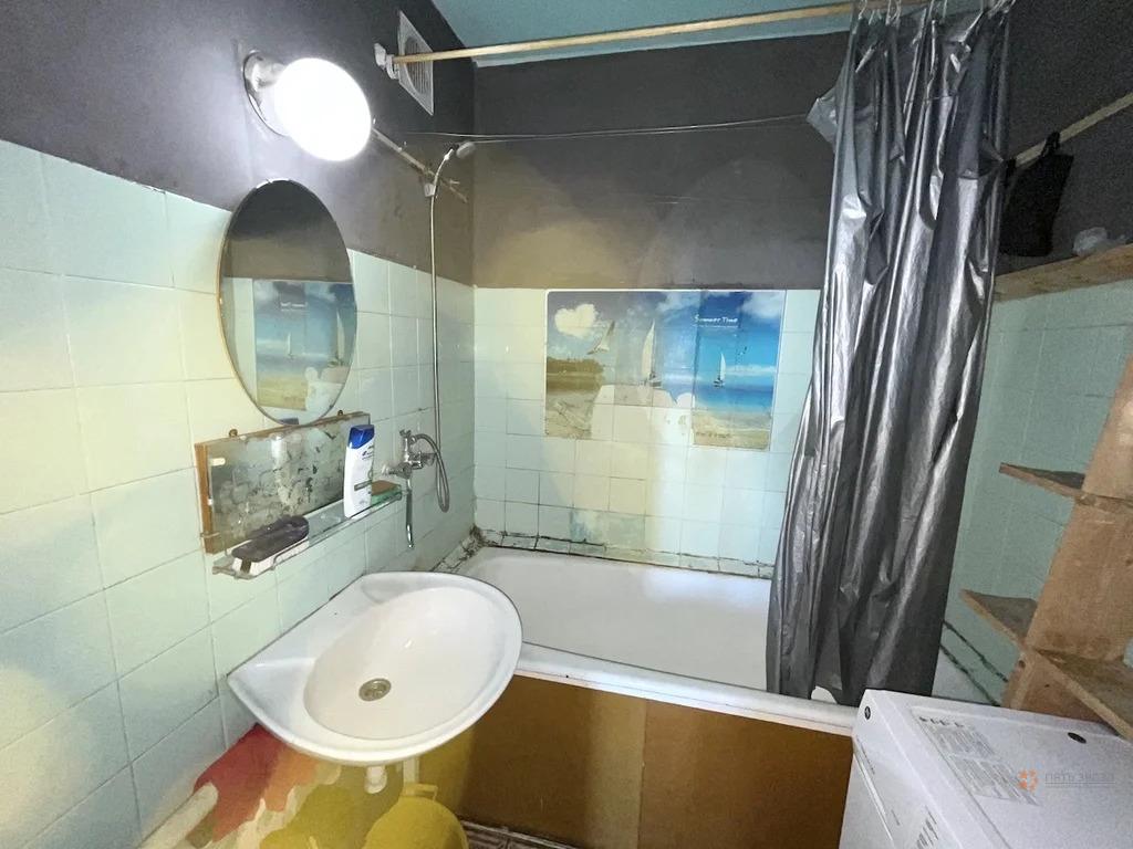 Продам 2-комнатную квартиру в Москве, 46к3