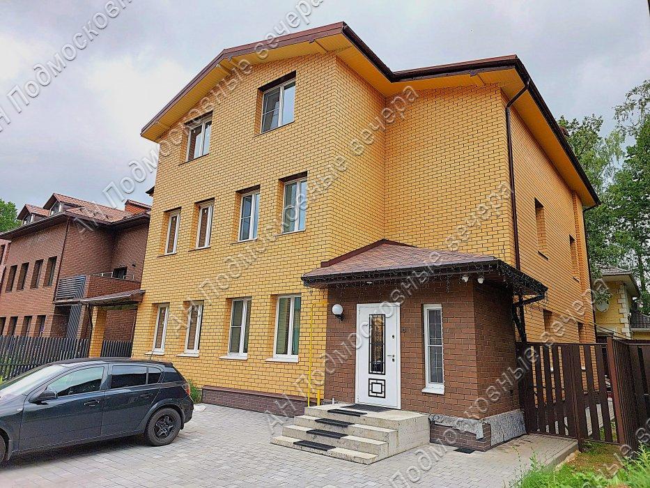 Продам коттедж  в Юрлово