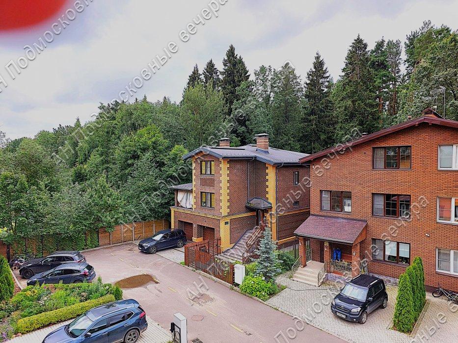 Продам коттедж  в Юрлово