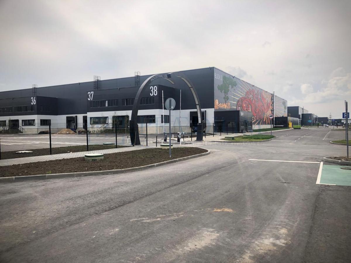 Продам склад в Подольск