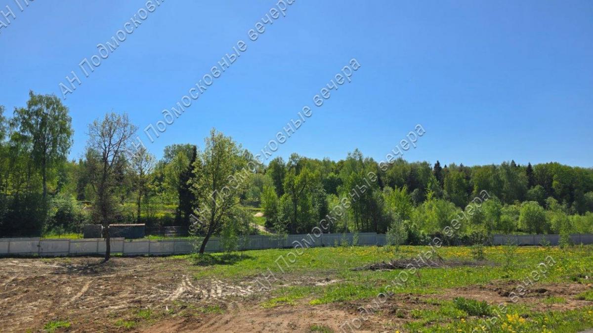 Продам участок в Зорино