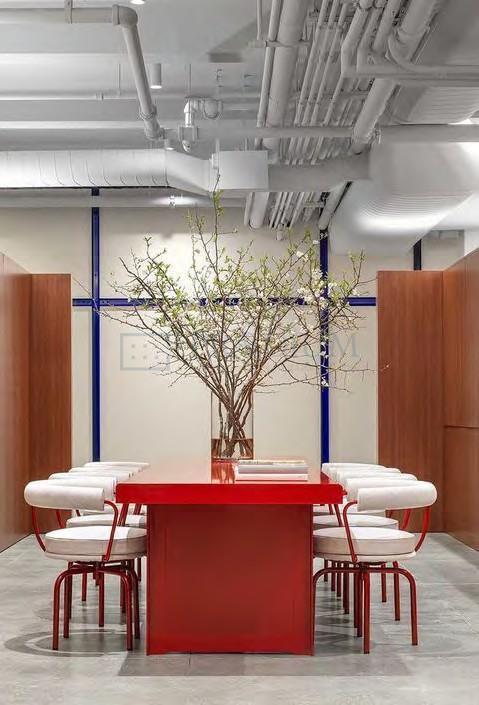 Продам офис в Москве, д 11