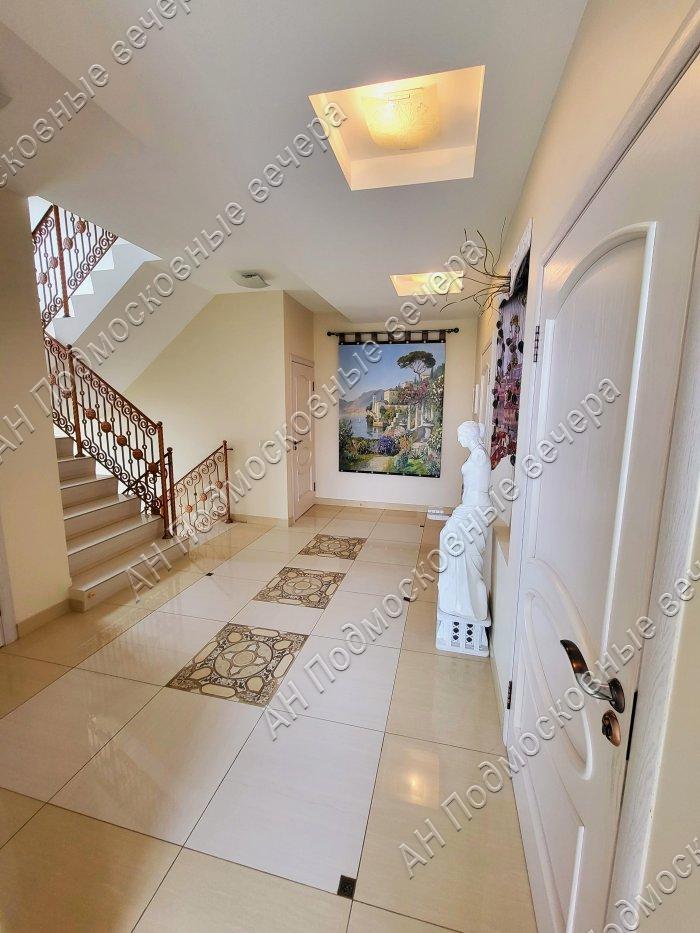 Продам коттедж  в Покровское