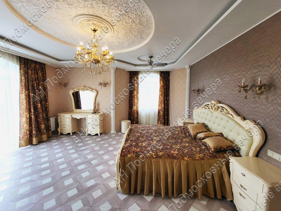 Продам коттедж  в Покровское