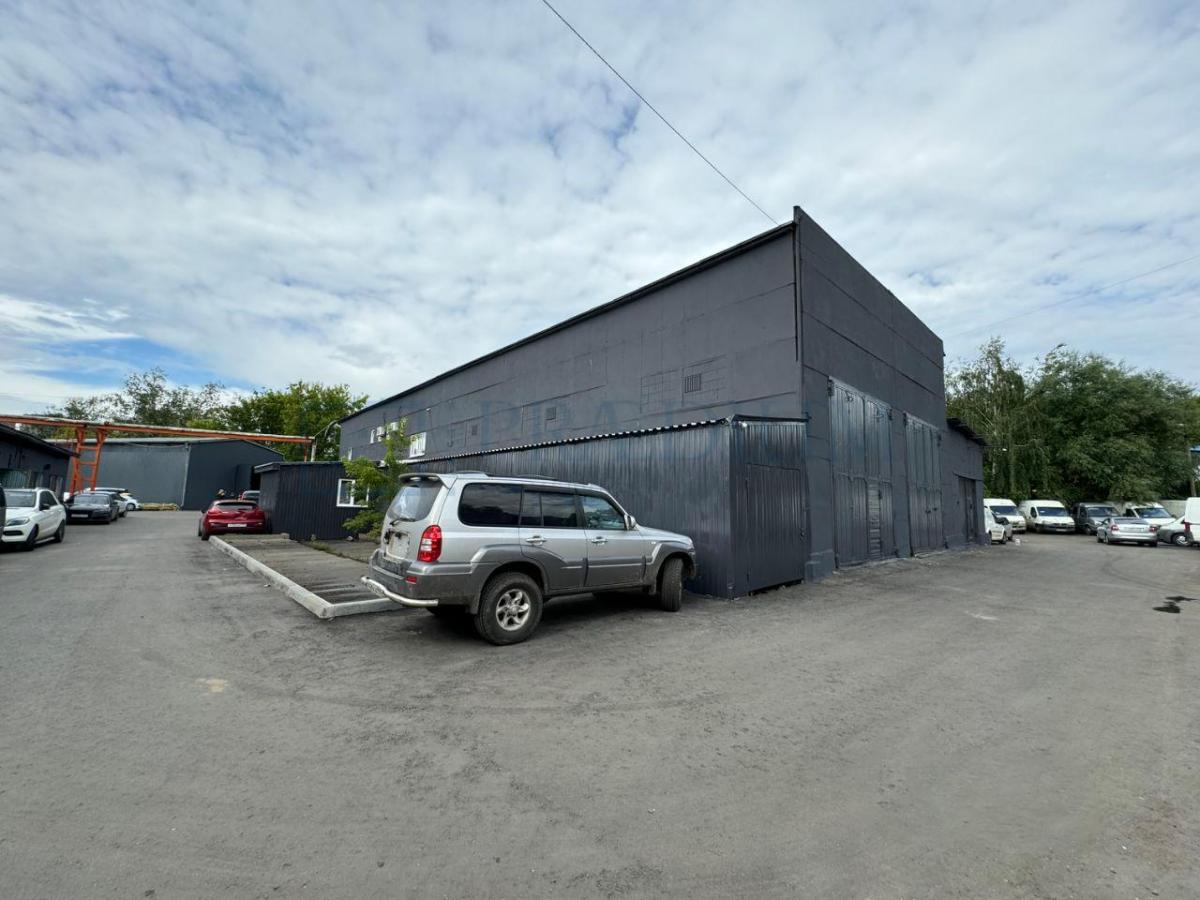 Продам склад в Москве, д 13