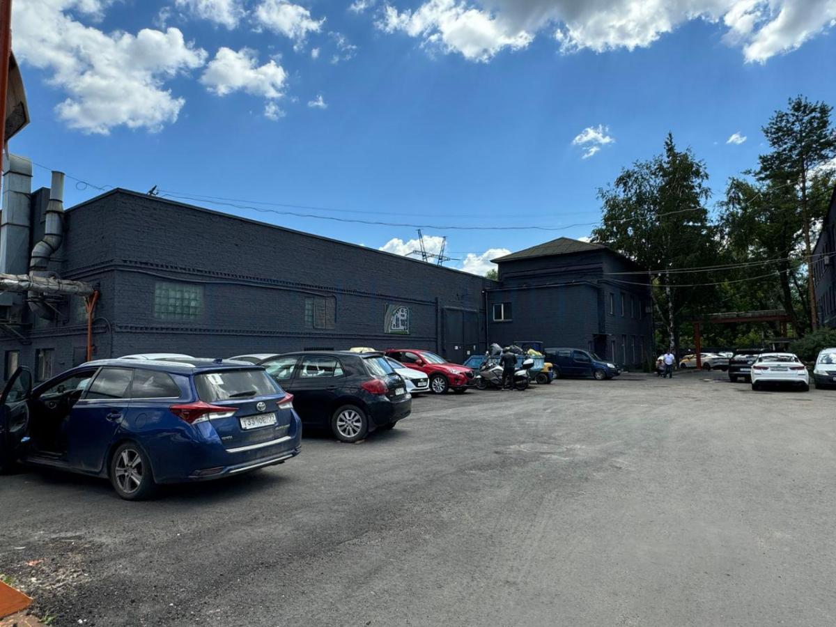 Продам склад в Москве, д 13